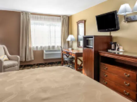 Quality Inn Paradise Creek Hotels in Pullman