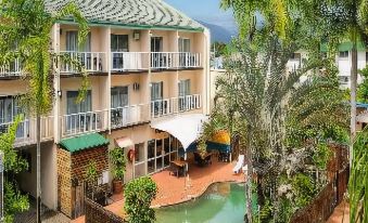 Cairns City Sheridan Motel