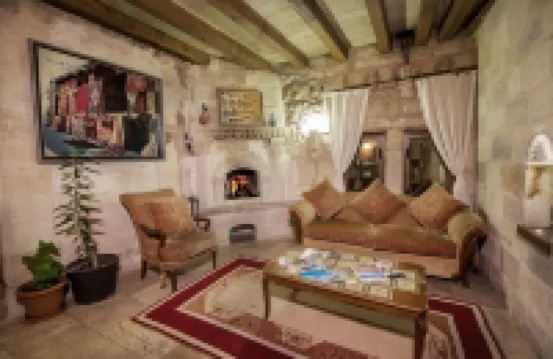 德偉希洞穴酒店