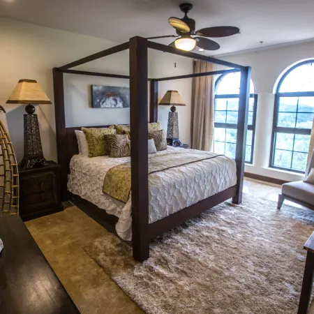 Spectacular 3 Bedroom Penthouse at Croc's Resort & Casino