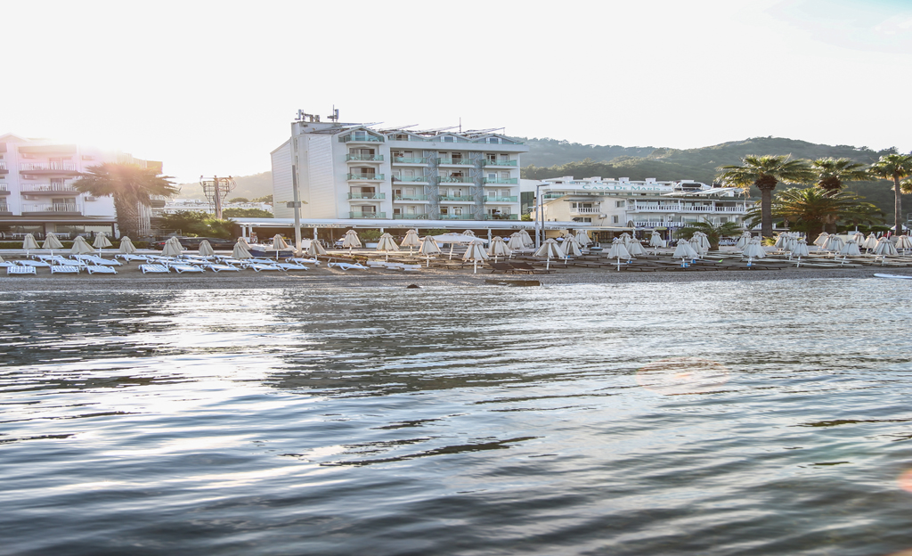 B&B Yüzbaşı Beach Hotel