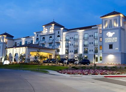 Woolley's Classic Suites Denver Airport