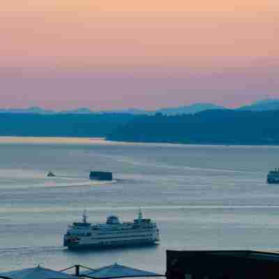 The Charter Hotel Seattle, Curio Collection by Hilton Hotel Exterior