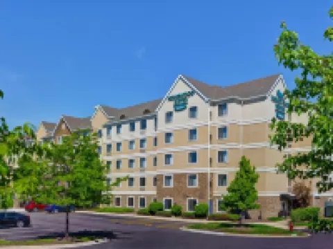 諾福拉諾珀維爾Homewood Suites by Hilton 奧羅拉酒店