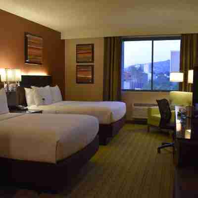 洛杉磯惠蒂爾希爾頓逸林飯店 Rooms