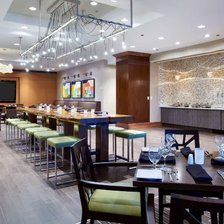 Hilton Minneapolis-St. Paul Airport