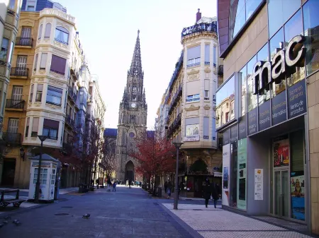 Apt. San Sebastian Center Next to the Concha Beach.