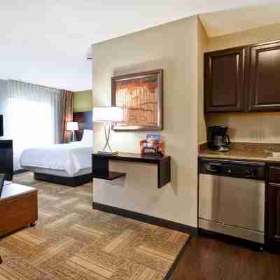 Staybridge Suites Grand Rapids - Airport Rooms