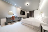 Donghae Hotel East