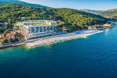 Carine Hotel Park Hotels in Josice