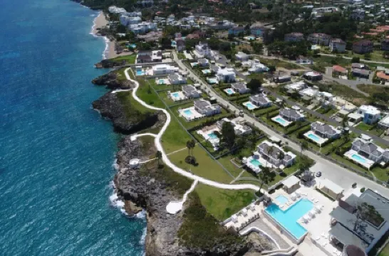 Ocean Village Deluxe Отели рядом с достопримечательностью «Плайя Алисия»