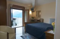 Hotel Sole Hotel di Gravedona ed Uniti