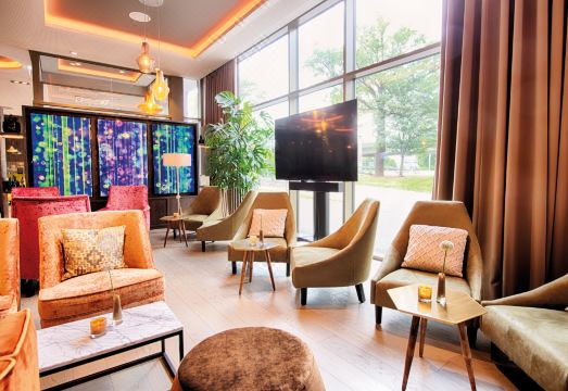 레오나르도 로얄 조식