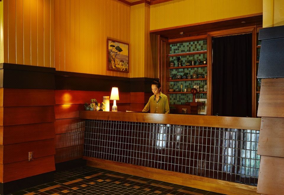 프리핸드 로스앤젤레스