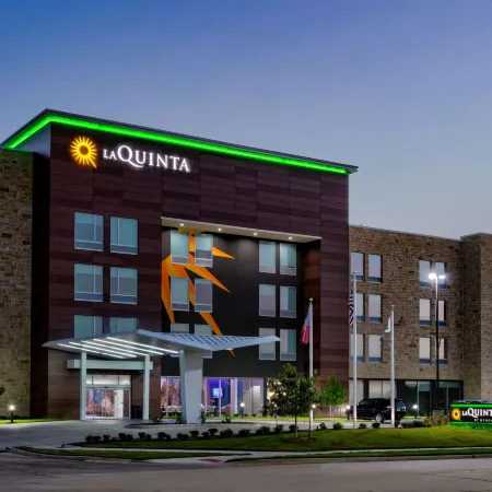 La Quinta Inn & Suites by Wyndham Terrell