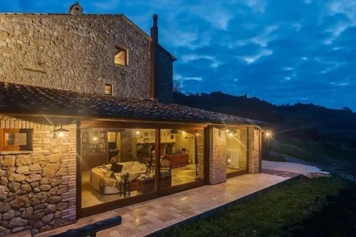 Agriturismo Le Canterie Hotels in Radicondoli