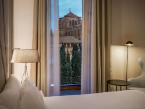 NH Collection Salamanca Palacio de Castellanos サラマンカのホテル