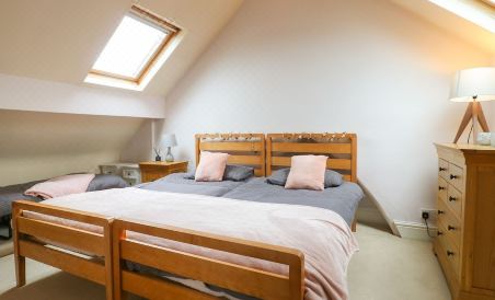 Cute Remarkable Quirky 2 Bed House in Derby - Housity
