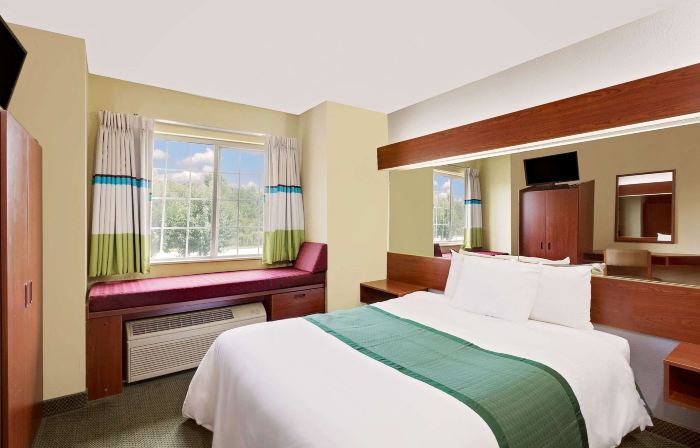 Microtel Inn & Suites by Wyndham Thomasville/High Point/Lexi