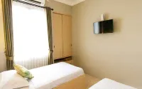 Azzahra Guest House Syariah Juanda Hôtels à : Sedati