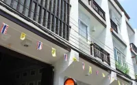 Ban's Avenue Guesthouse