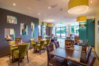 Premier Inn Harrogate Town Centre - breakfast