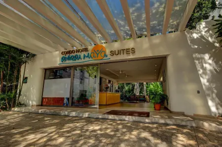 Riviera Maya Suites Отели рядом с достопримечательностью «Плайя Пунта Эсмеральда»