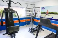 Larison Economy - Fitnessstudio