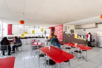 Hotel Suites Puebla - Kolam Renang