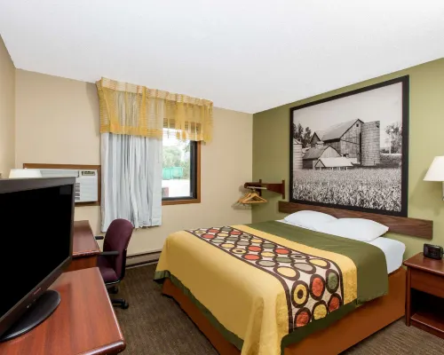 Super 8 by Wyndham Fairmont フェアモントのホテル