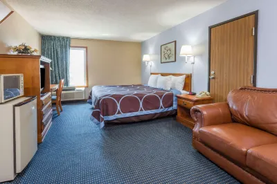 Super 8 by Wyndham O'Fallon MO/St. Louis Area Hotels in St. Charles County