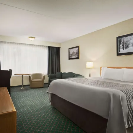 Travelodge by Wyndham Winnipeg East