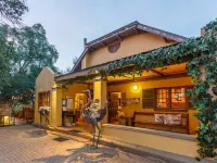 Riverside Guest Lodge Hotels in Oudtshoorn