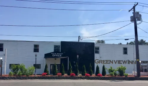 Greenview Inn Riverhead Hotels in Calverton