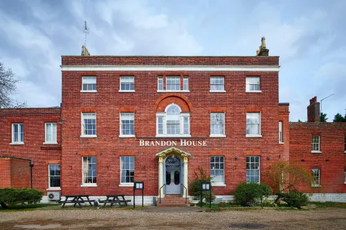 Brandon House Hotel