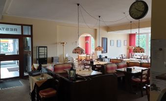 Rasthaus Hotel Schackendorf - Housity