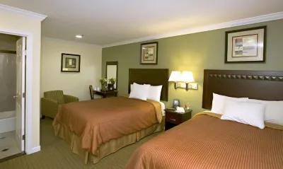 North Bay Inn Hotels near Town Center Corte Madera