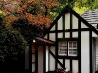 Tudor Cottages Hotels in Kalorama