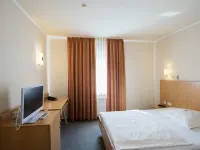 Hotel Manu Hotels in Bad Lippspringe