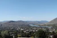 Knights Inn Kamloops - วิว
