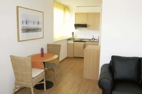 スイス スター タワー