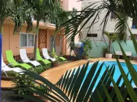 Sunshine Villa Mauritius Hotels near Mesnil Hanafee Mosque مسجد