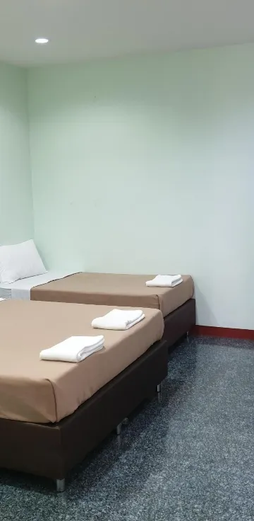 ห้องอีโคโนมี สำหรับสามท่าน