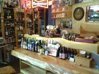 Café & Inn That Sounds Good - bar