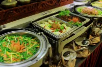 Daima Hotel Padang - พร้อมอาหารเช้า
