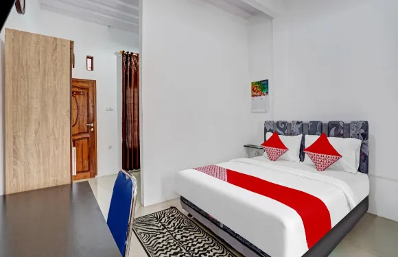 OYO Life 90678奧瑪庫洛賓館