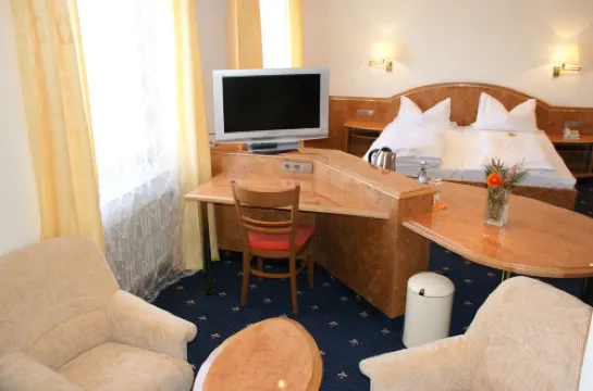 호텔 엥겔 울름