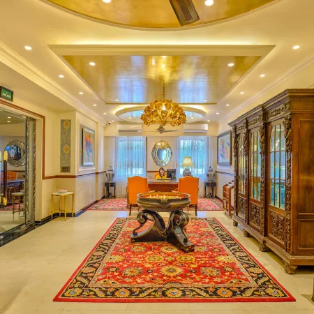 Mayfair Tea Resort