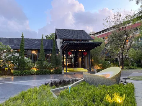 R-Mar Resort and Spa