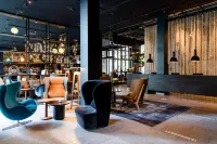 Motel One Hamburg-Fleetinsel - balcón